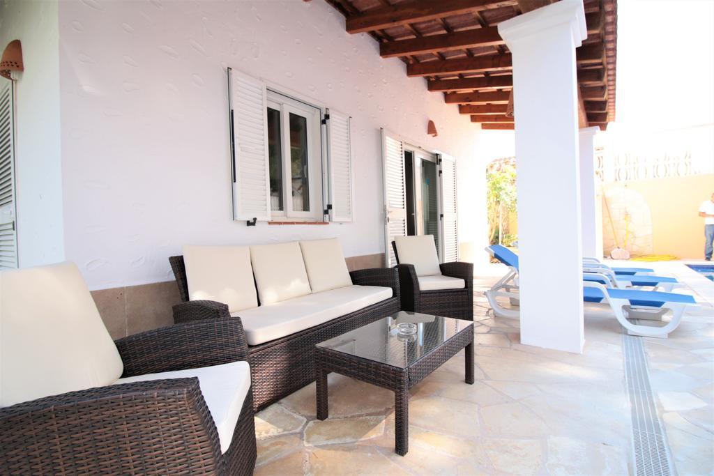 Villa Sofia San Antonio  Exteriör bild